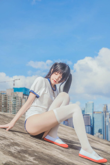 教室内污辱女教师BD高清在线观看
